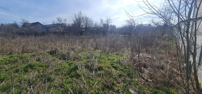 Theodor Pallady, Catelu, aproape de metrou, teren intravilan de vanzare.